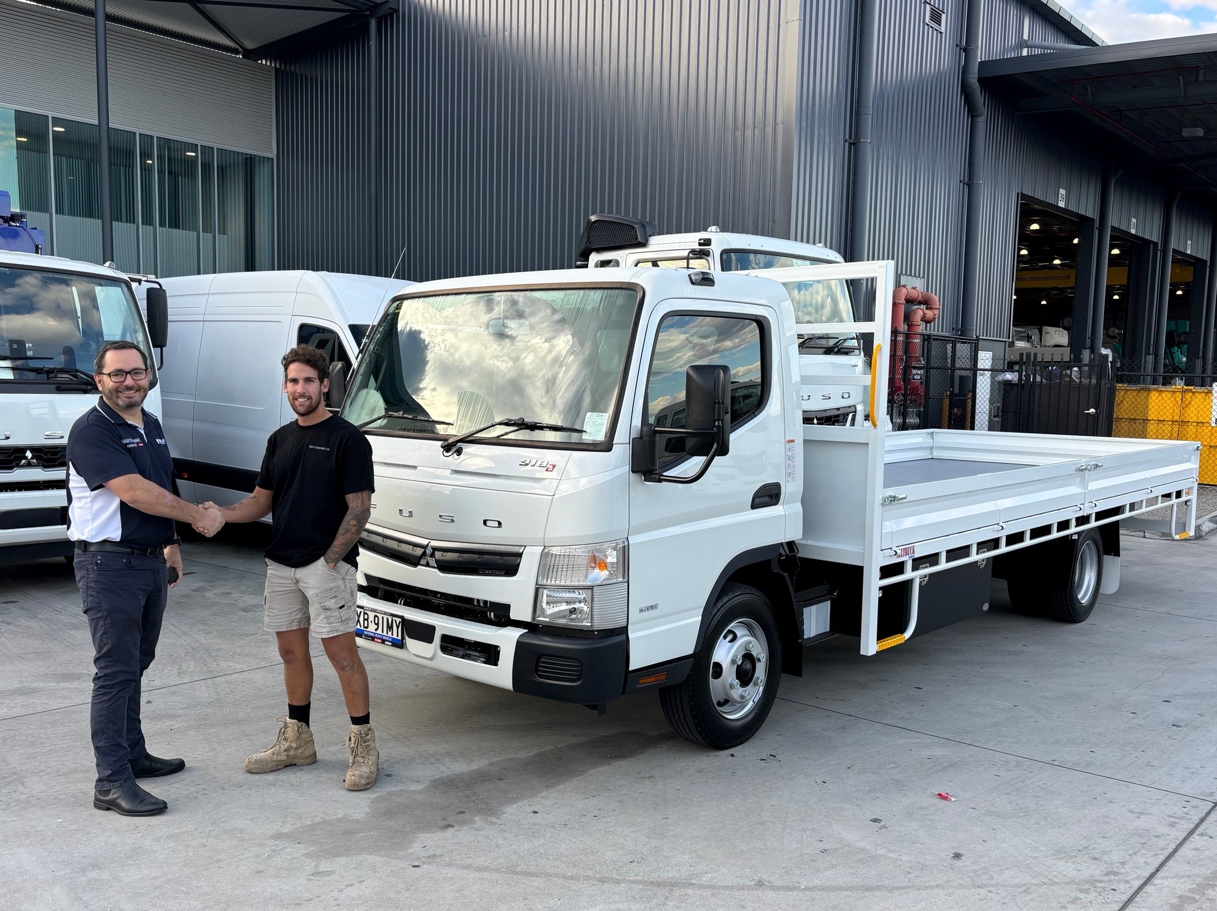 Brisbane Fuso Canter 918 Fitted with a 5.8m Tray